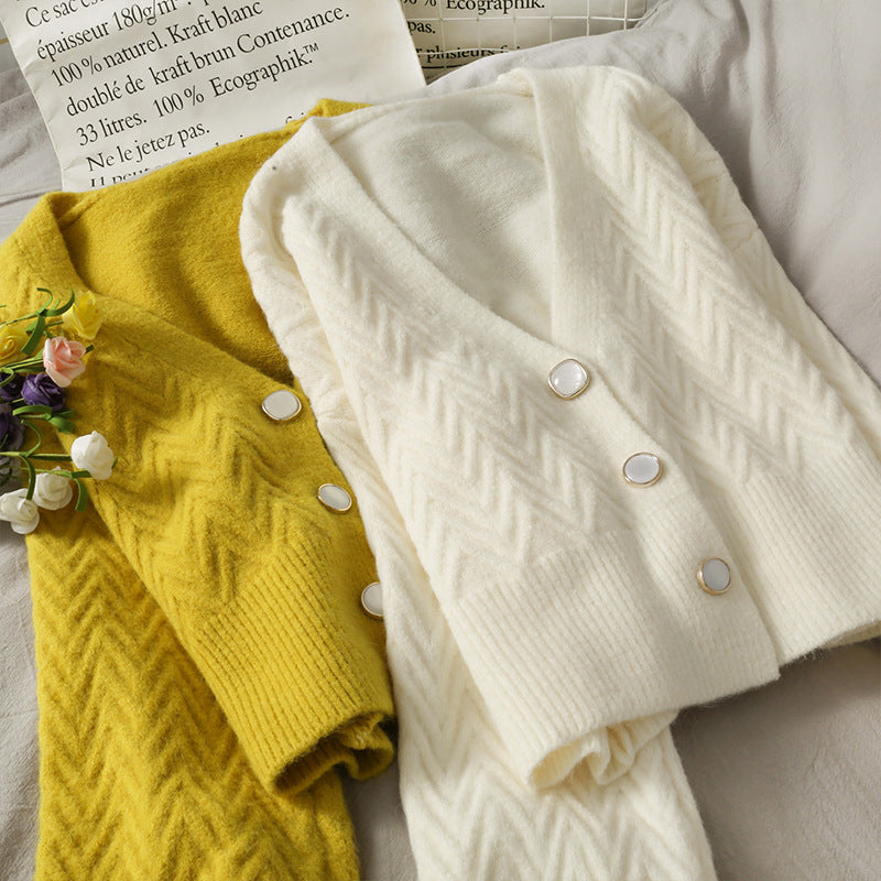 Three Button Short Cardigan