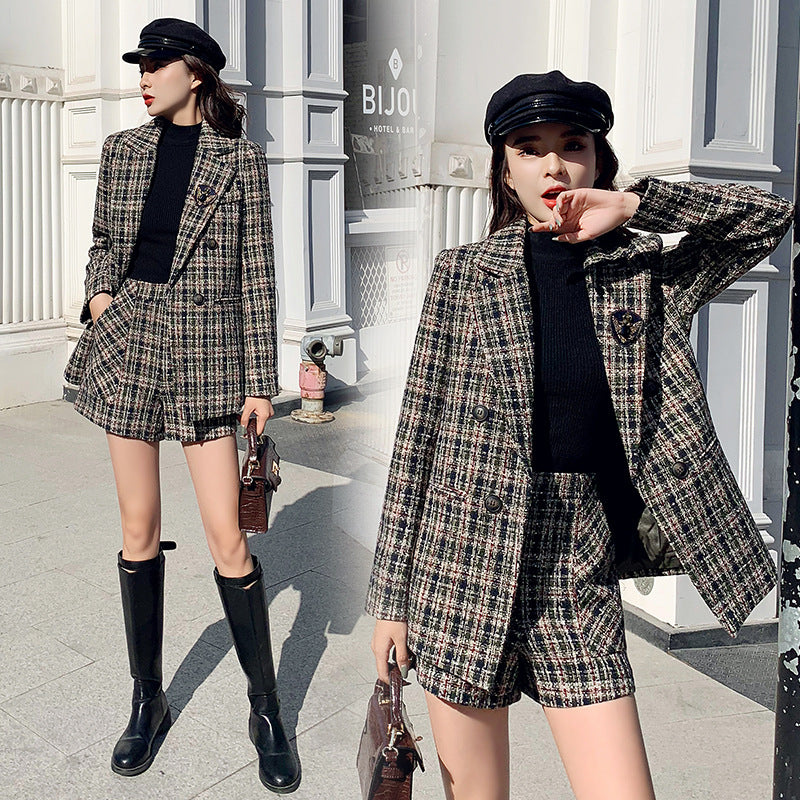 Trendy Suit  Shorts  Jacket  For Women