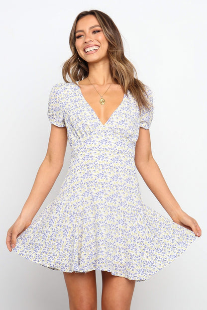 Sexy Deep Short Sleeve Waist-controlled Dress